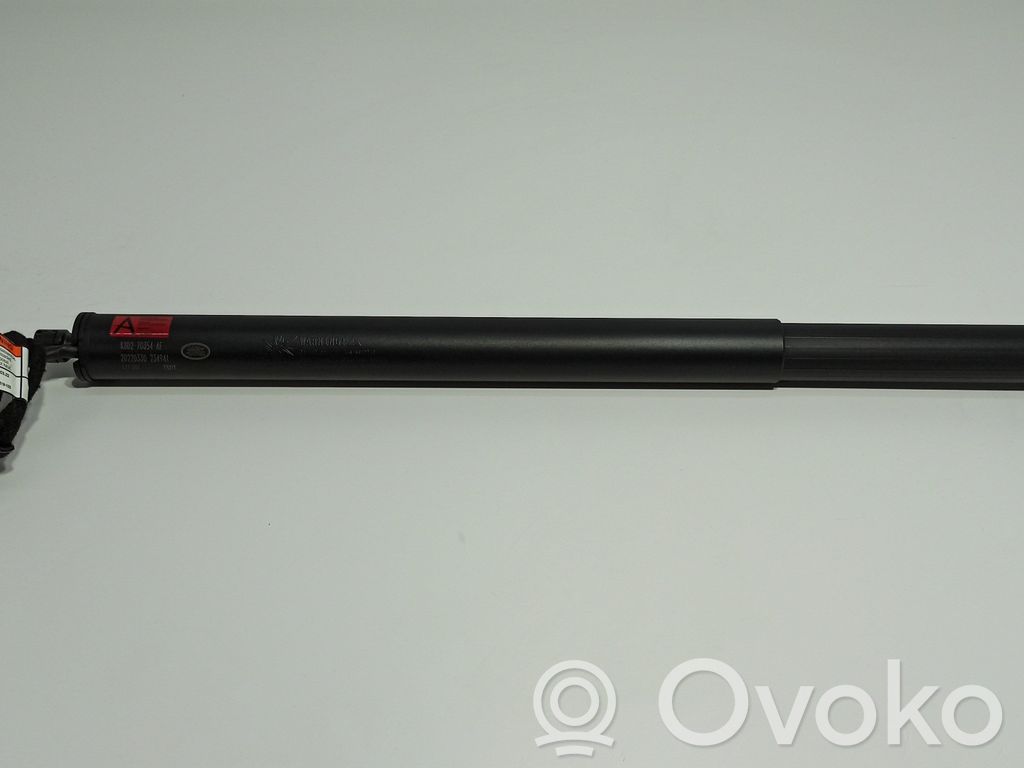 Amortyzator klapy tylnej bagażnika   LR188970,K8D270354AH