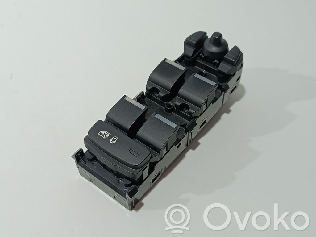 Land Rover Discovery Sport Przyciski szyb 