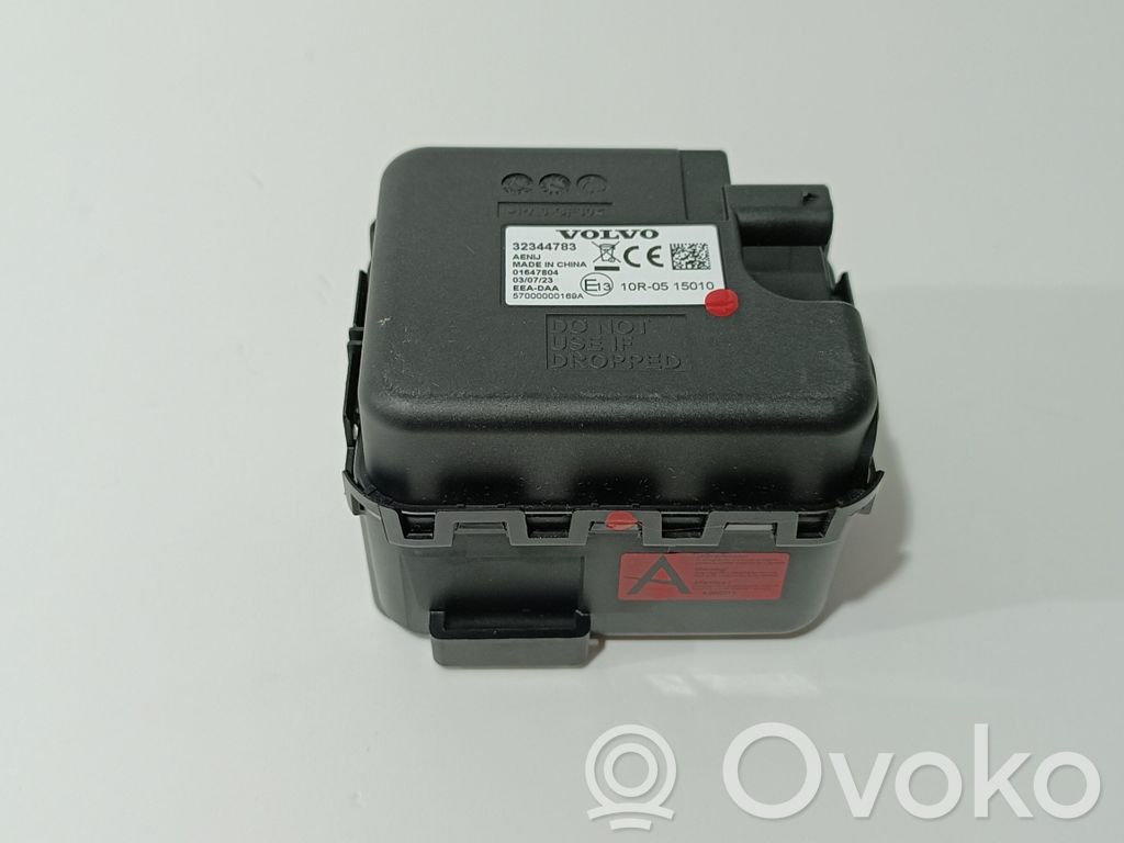 Volvo XC40 Altavoz de la puerta trasera 