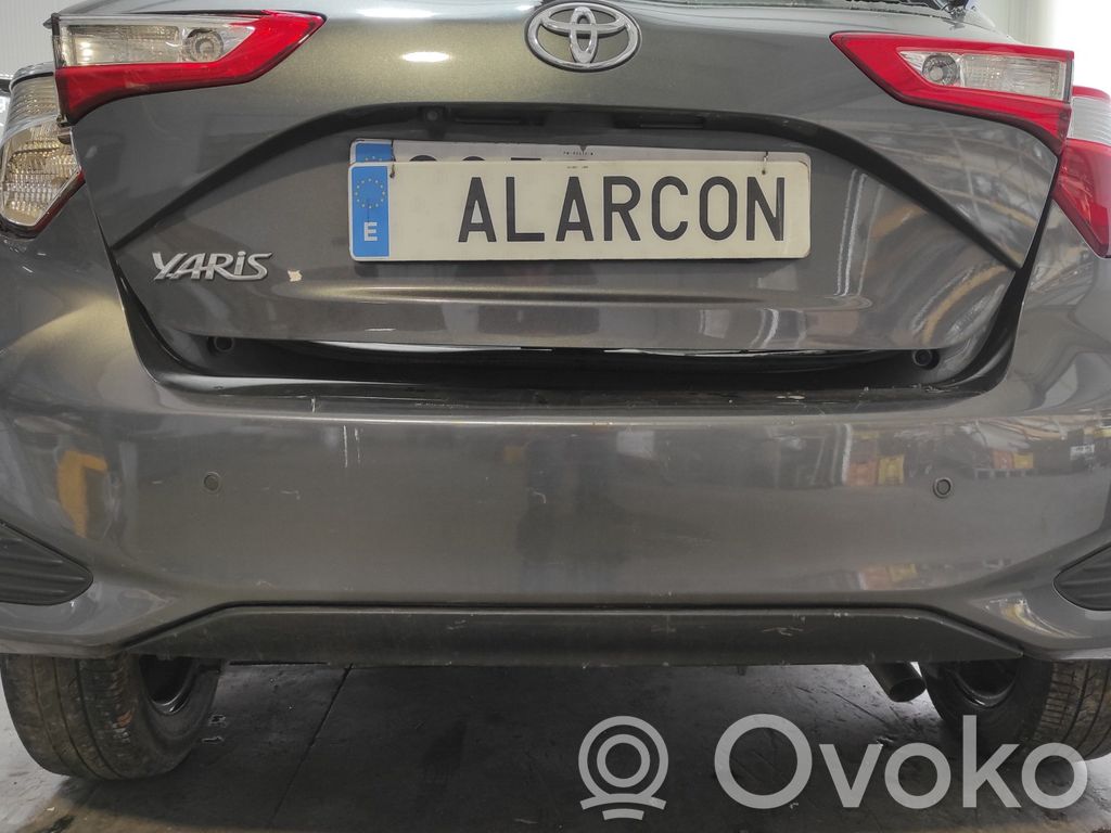 Toyota Yaris Parachoques 