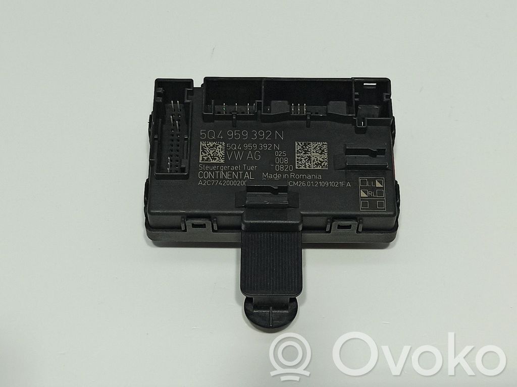 Mukavuusmoduuli   5Q4959392N