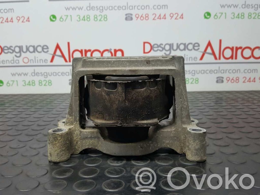Gearbox mount   1494926,3C117M124AD