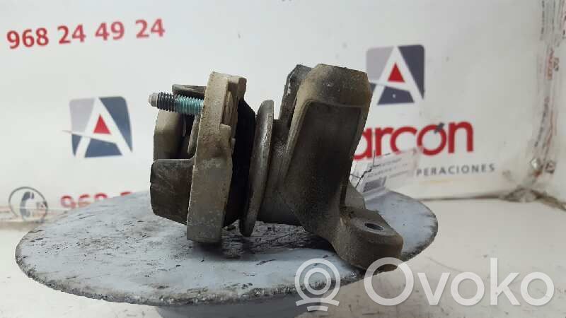 Engine mount bracket   110506
