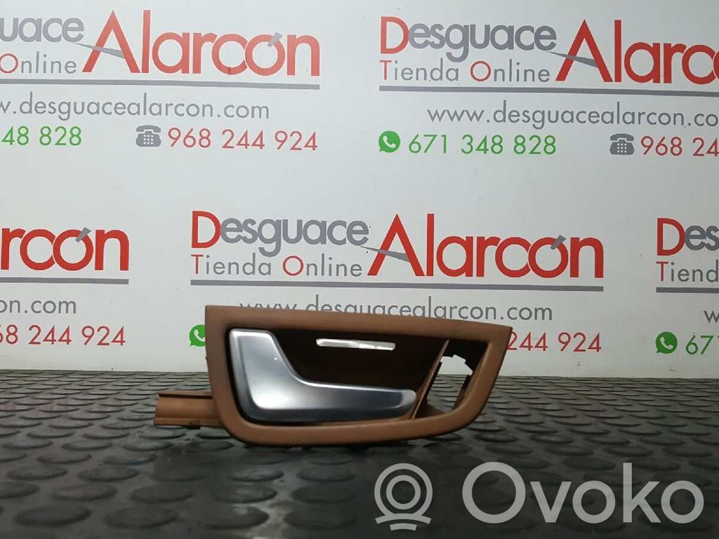Front door interior handle   4E0837019