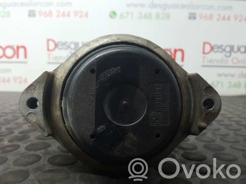 BMW 3 E90 E91 Engine mount bracket 