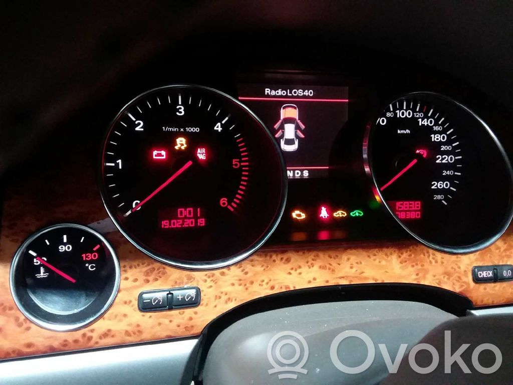 Audi A8 S8 D3 4E Speedometer (instrument cluster) 
