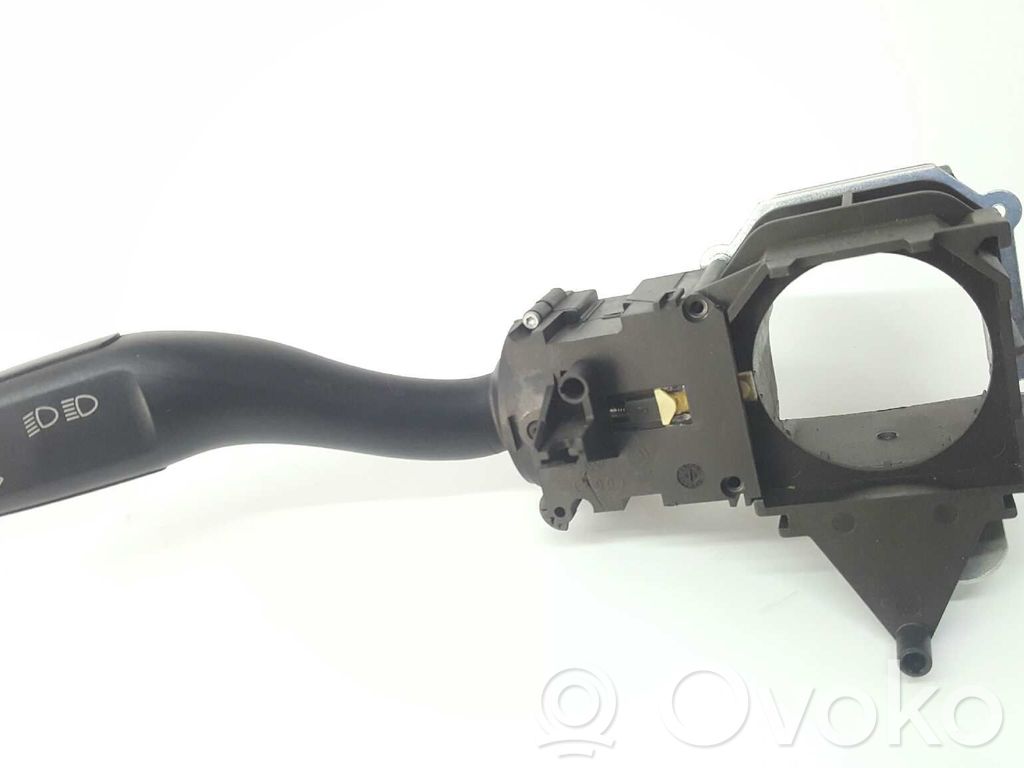 Audi A8 S8 D3 4E Indicator stalk 