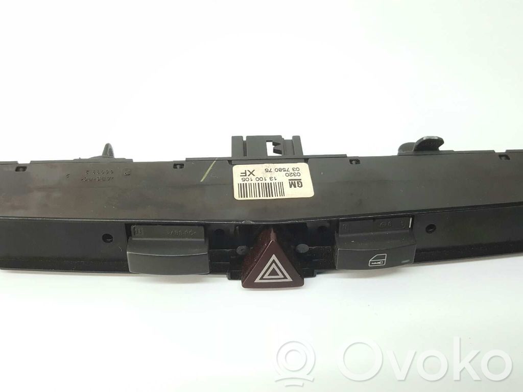 Opel Astra G Comutator lumini pericol