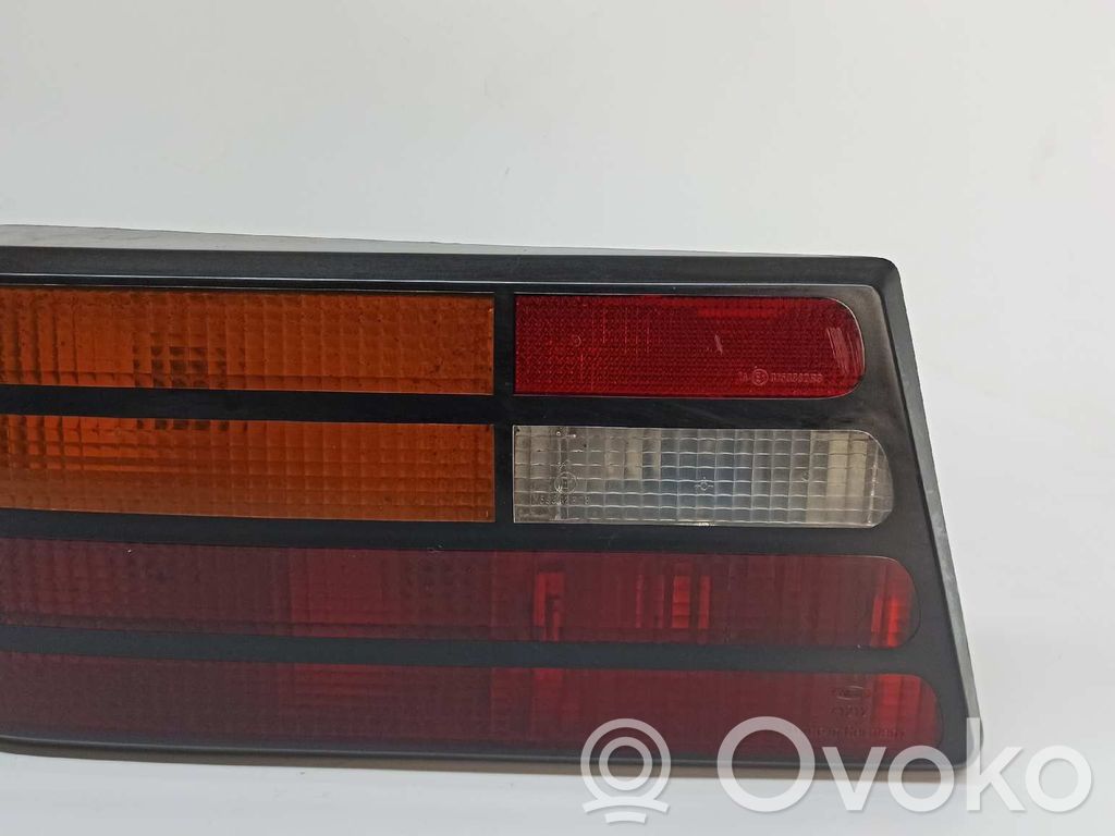 Ford Orion Aizmugurējais lukturis virsbūvē 