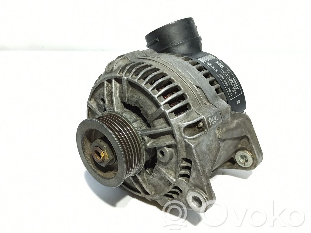 Audi 80 90 S2 B4 Generatorius 