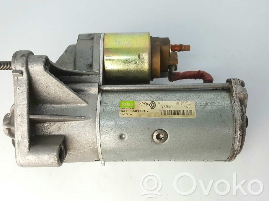 Muu ulkopuolen osa   8200054336