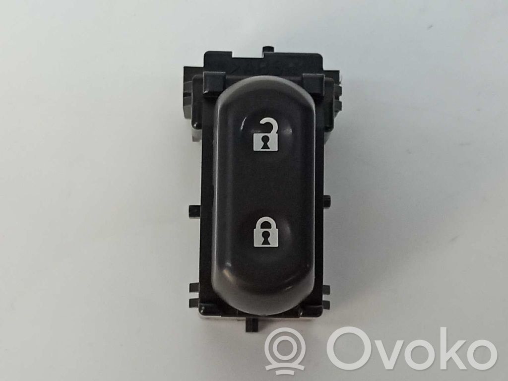 Other switches/knobs/shifts   25752613