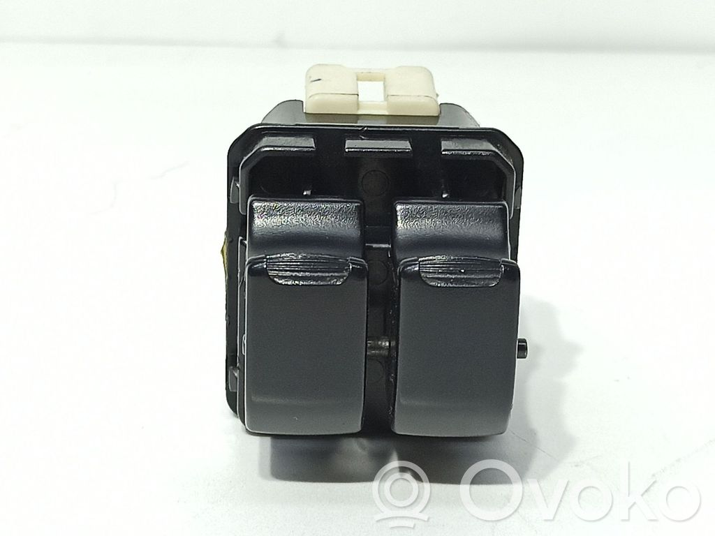Chevrolet Kalos Electric window control switch 