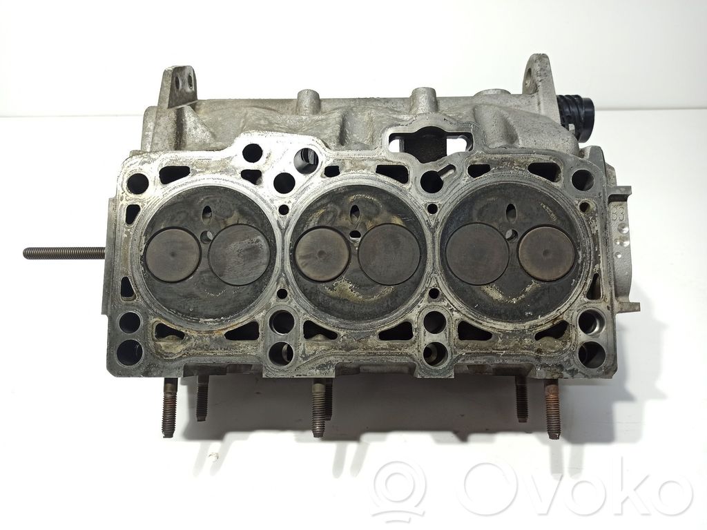 Volkswagen Polo IV 9N3 Engine head 