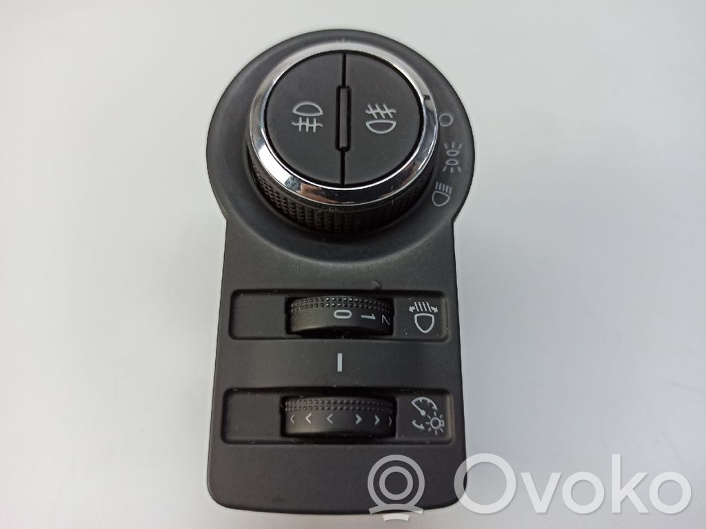 Panel lighting control switch   13301749,251506,131252
