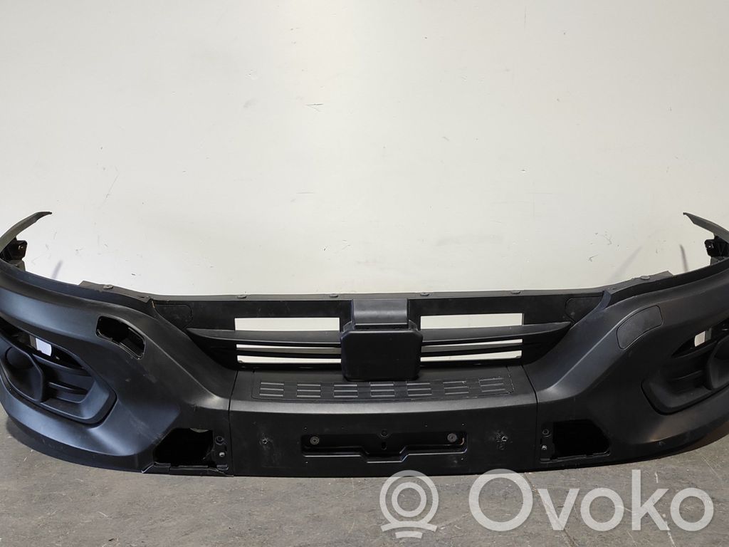 Iveco Daily 6th gen Parachoques delantero 