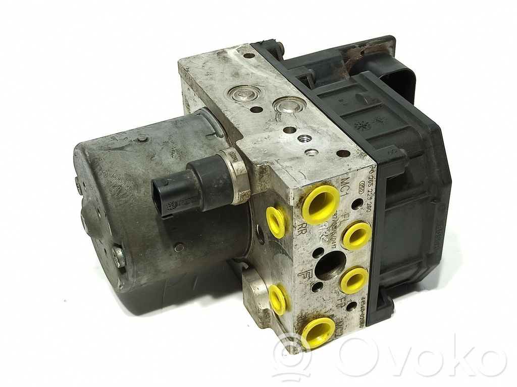 Toyota Corolla Verso E121 Pompe ABS 