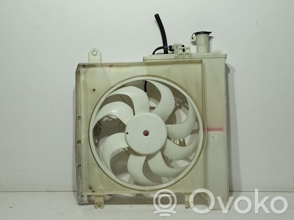 Toyota Aygo AB40 Elektryczny wentylator chłodnicy 