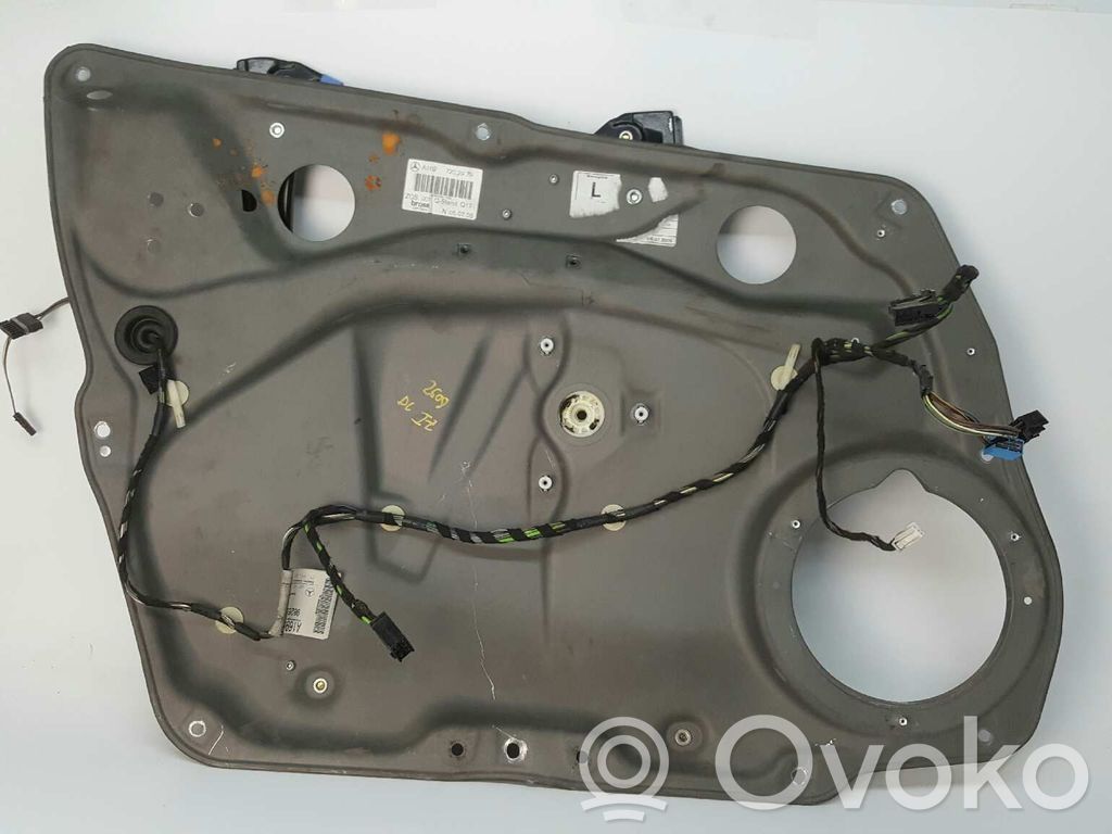 Mercedes-Benz B W245 Etuoven manuaalinen ikkunan nostin
