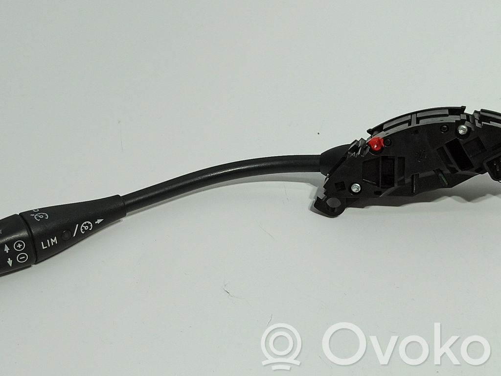 Mercedes-Benz E W211 Autres commutateurs / boutons / leviers