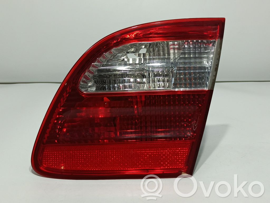 Mercedes-Benz E W211 Lampa tylna
