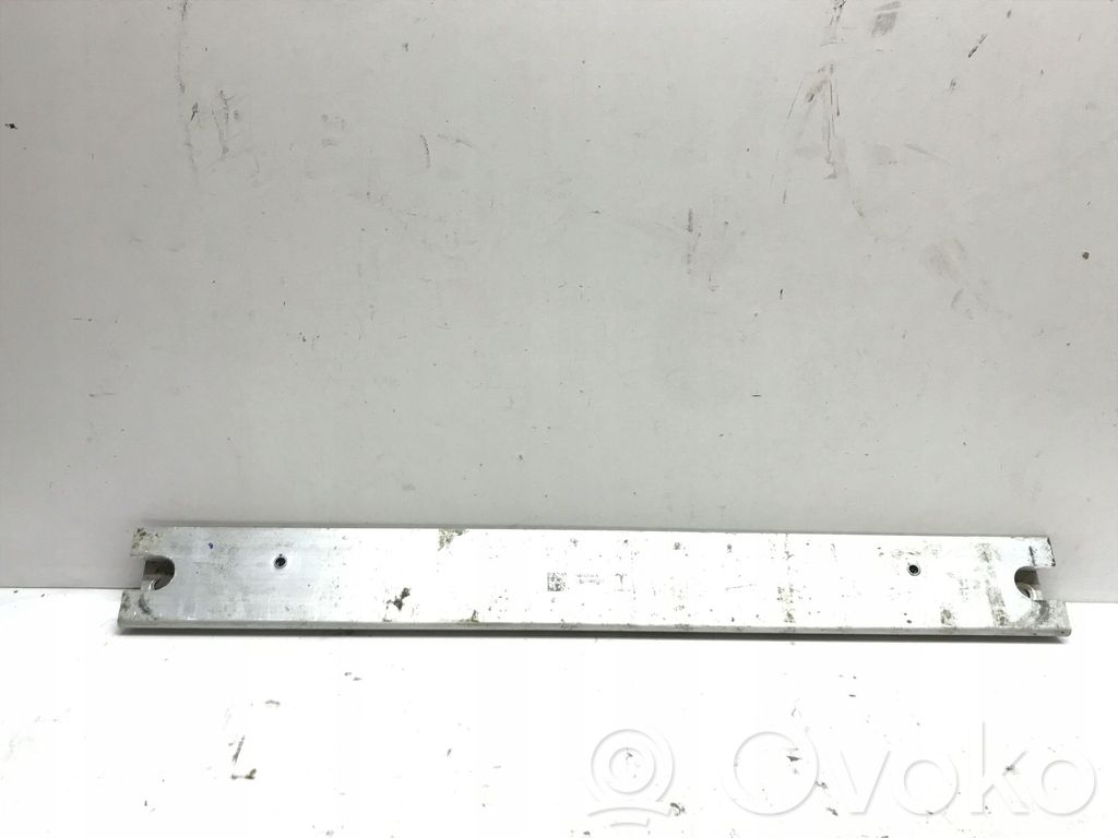 Front bumper cross member   166752900A