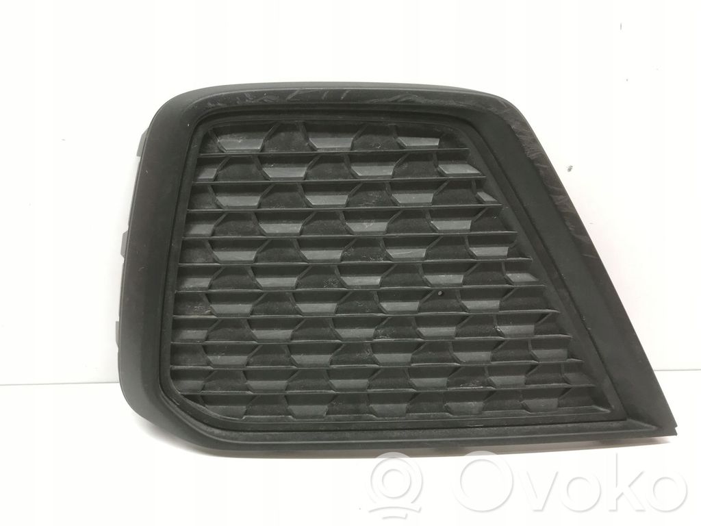 Audi A1 Front bumper lower grill 