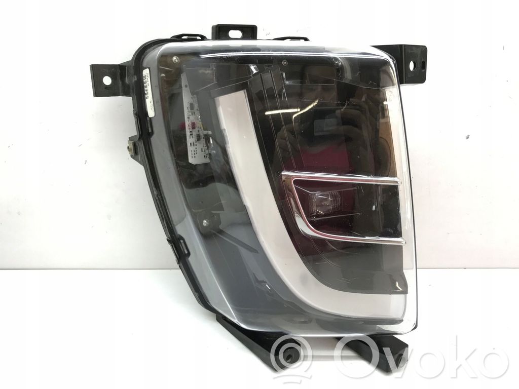 Tesla Model X Miglas lukturis priekšā 