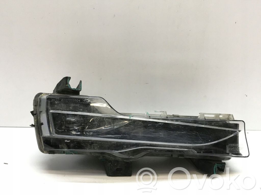 Tesla Model 3 LED-päiväajovalo 