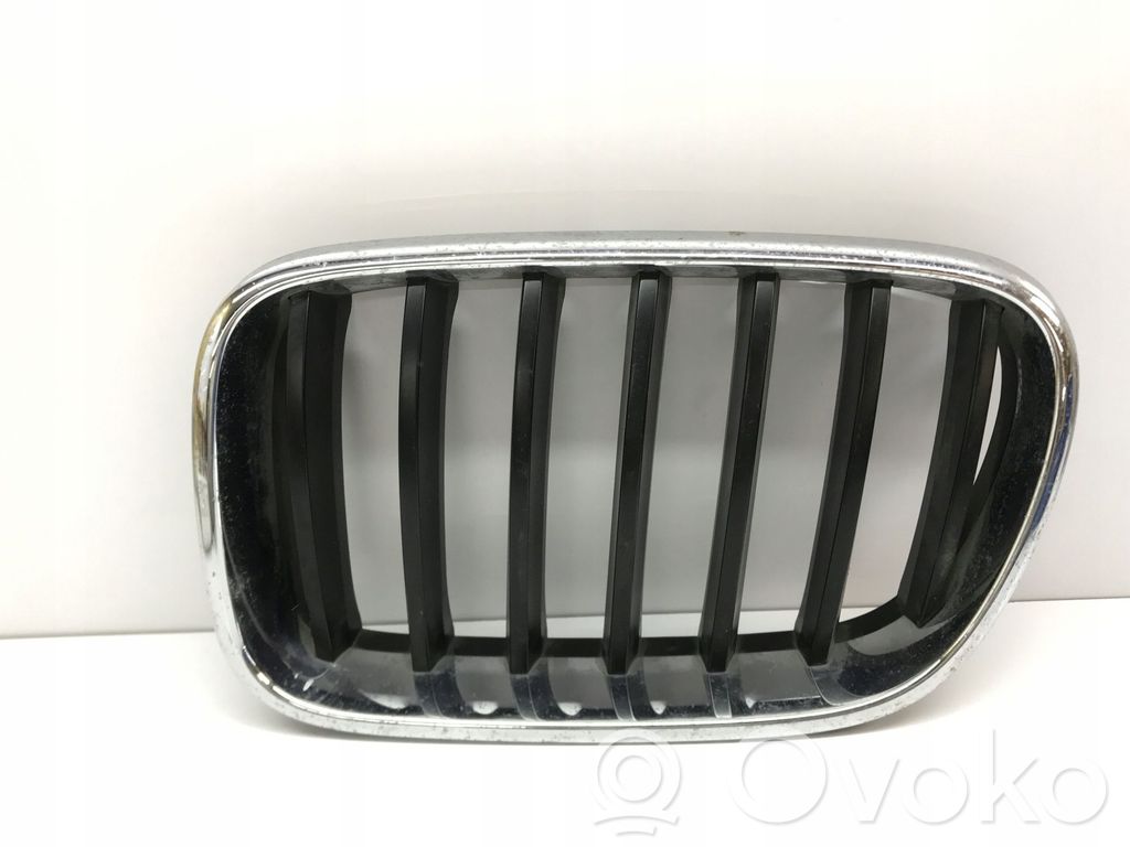 BMW X3 F25 Maskownica / Grill / Atrapa górna chłodnicy 