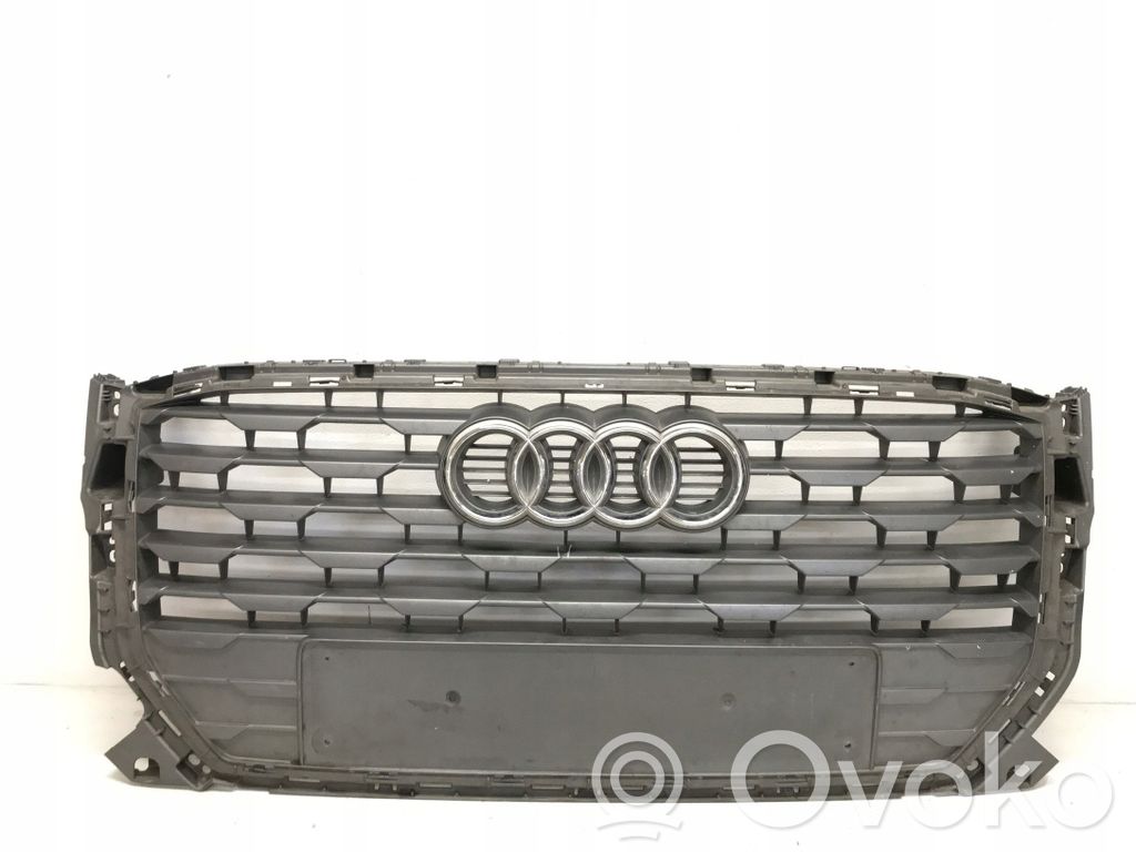 Audi Q2 - Front bumper upper radiator grill 