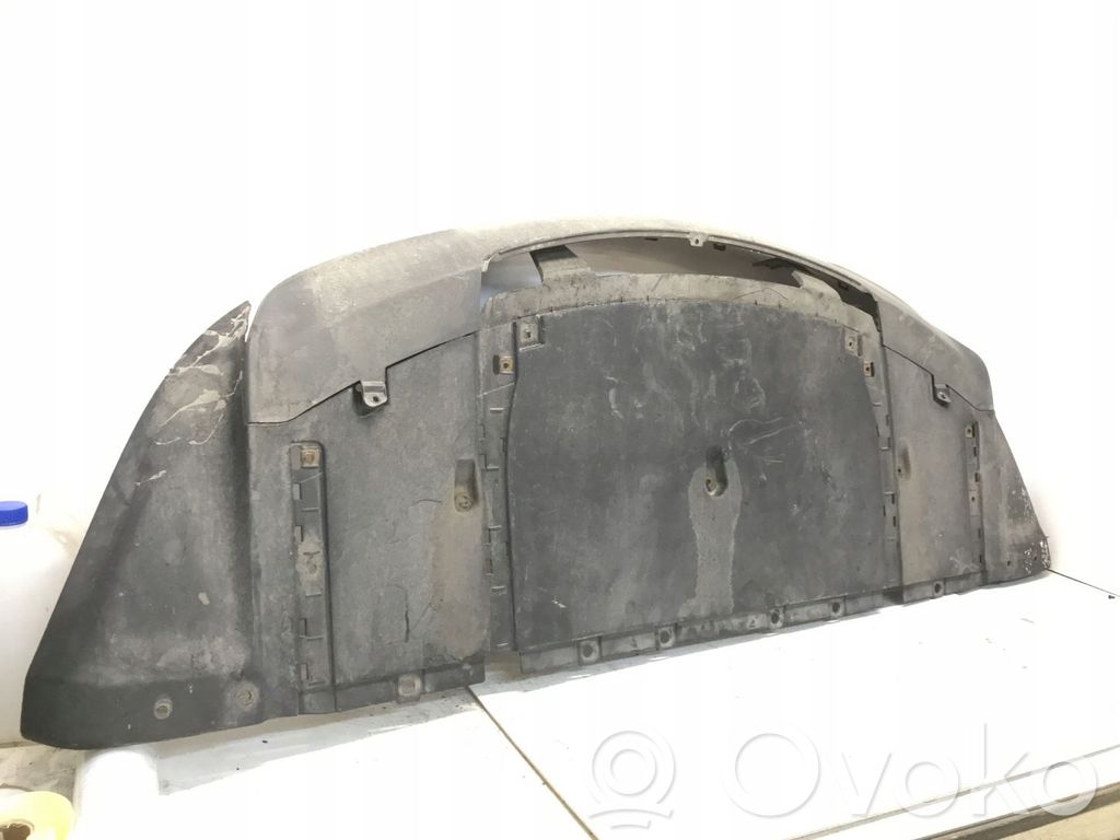Tesla Model S Apatinė bamperio dalis 