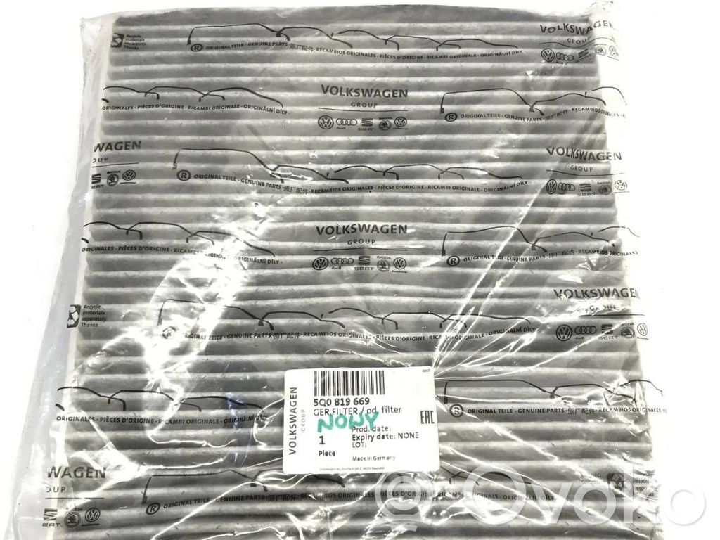 Volkswagen Golf VII Cabin air micro filter 