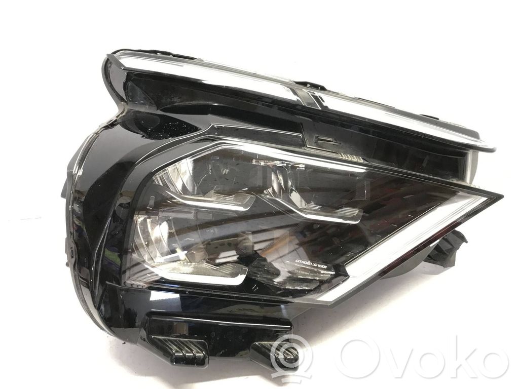 Citroen C4 III e-C4 Headlight/headlamp 