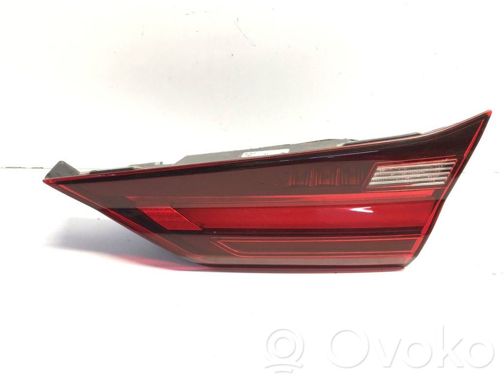 BMW 1 F40 Takaluukun takavalot 