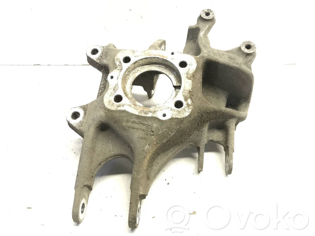 Zwrotnica koła tylnego   104250700A,10595400A,U3070