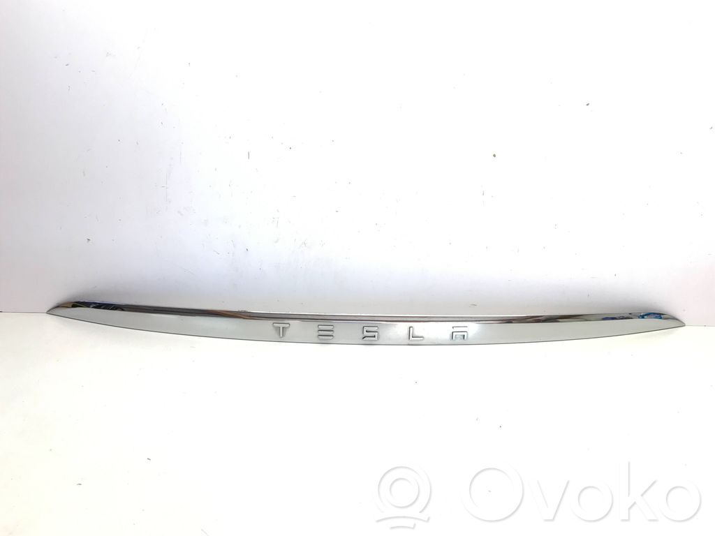 Tesla Model X Garniture de hayon 
