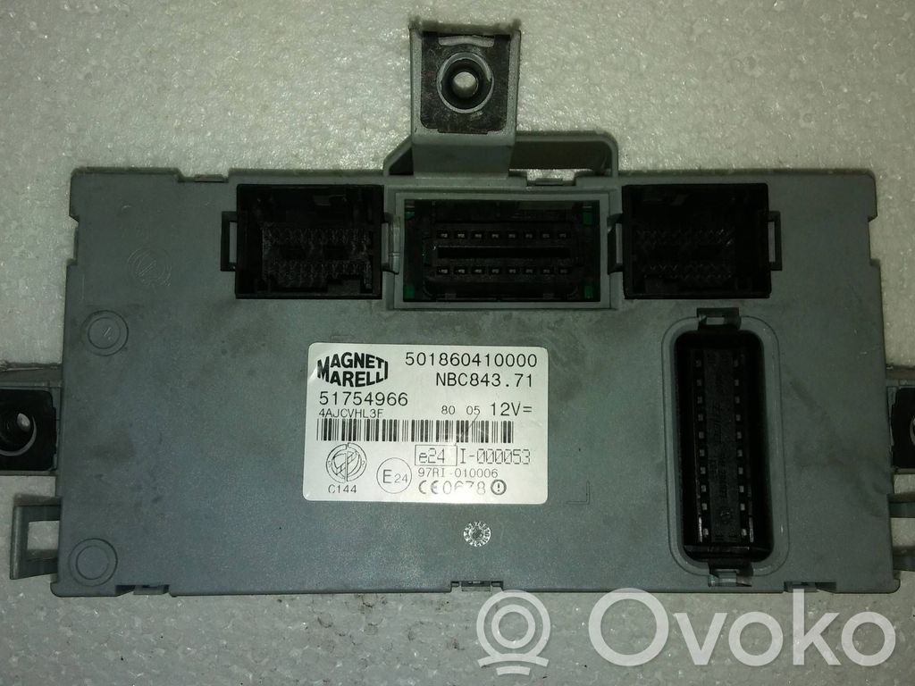 Fuse module   51754966,51754966,51754966