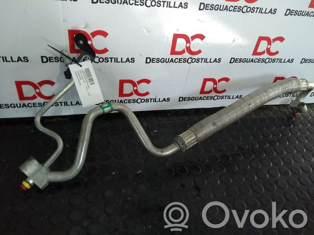 BMW X3 F25 Ilmastointilaitteen putki (A/C) 