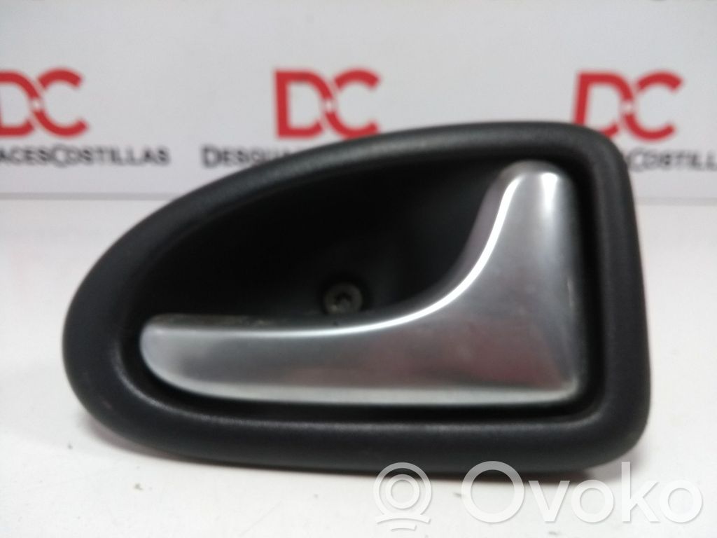 Renault Clio II Galinė atidarymo rankenėlė vidinė 