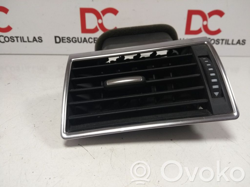 Audi A8 S8 D3 4E Ghidaj aer/conductă intercooler 