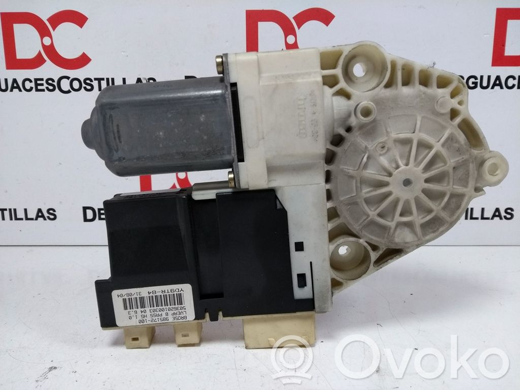 Citroen C5 Front door window regulator motor 