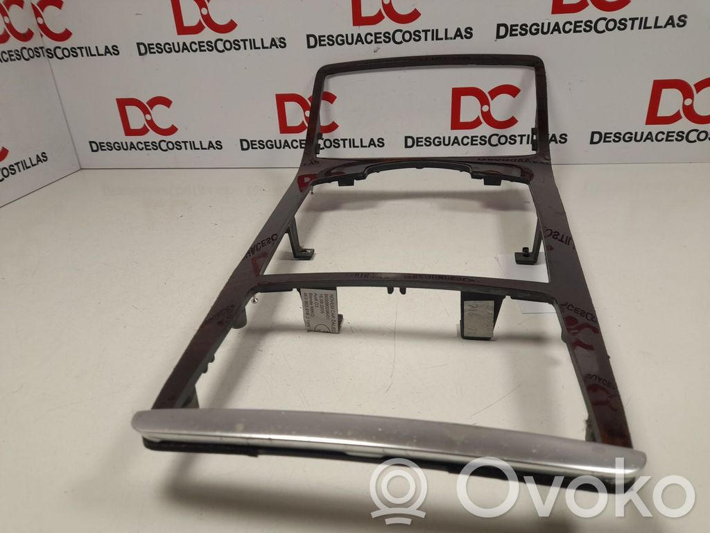 Audi A8 S8 D3 4E Ātrumu pārslēgšanas sviras dekoratīvā apdare (plastmasas) 