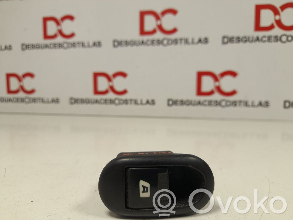 Citroen C3 Electric window control switch 