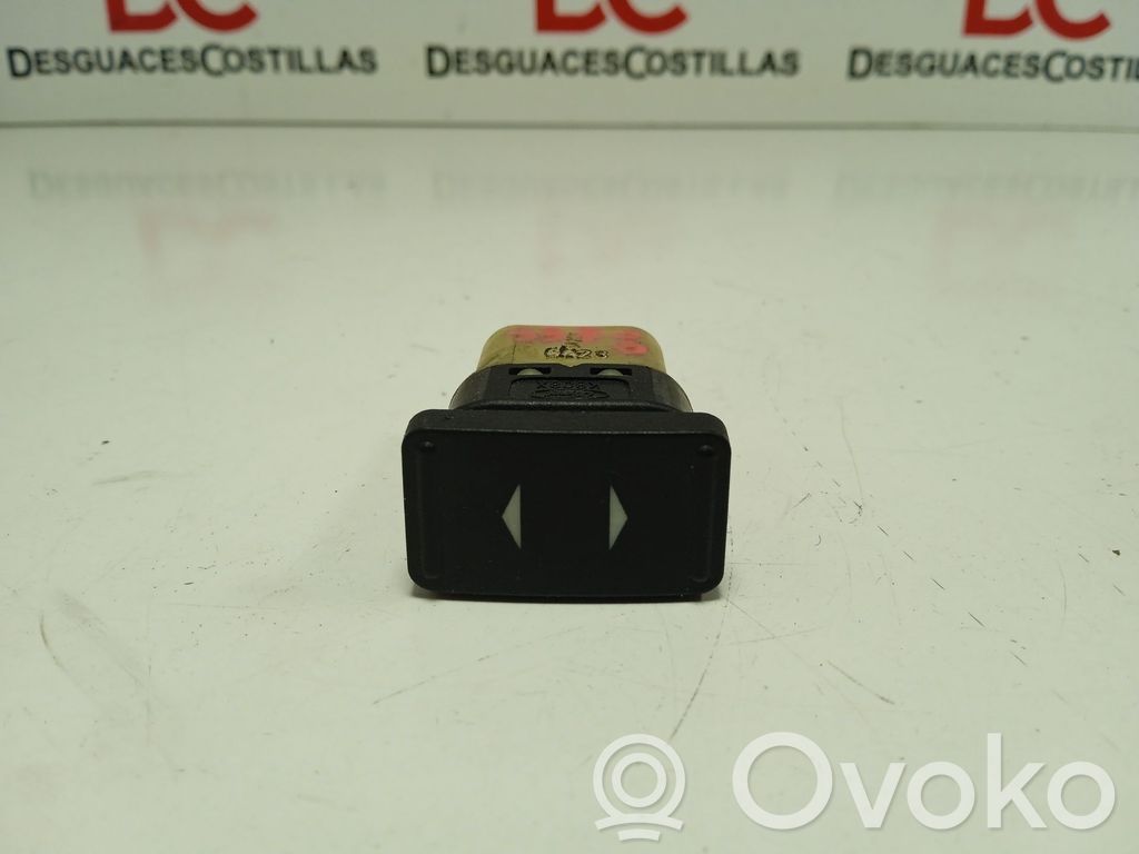 Ford Focus Electric window control switch 