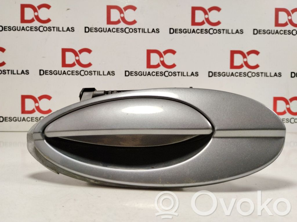 Manecilla externa puerta trasera   9101S7