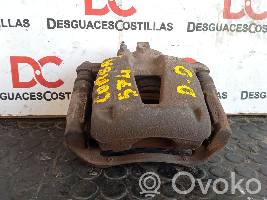 Opel Corsa D Передний суппорт 