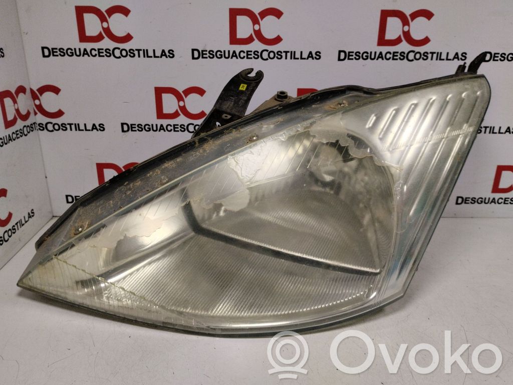 Ford Focus Headlight/headlamp 