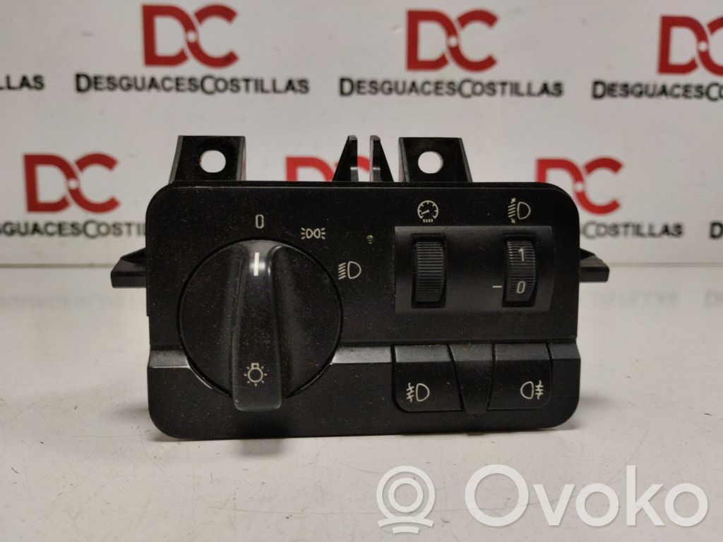 Interruptor de control del panel de luces   6919828