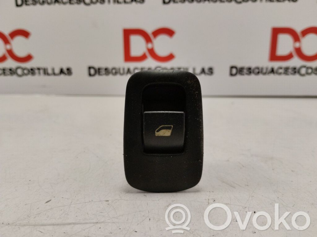 Citroen C4 Grand Picasso Electric window control switch 